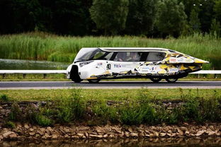 荷兰大学研发太阳能汽车实现1500公里续航，新能源汽车充电信息化运营迎来突破